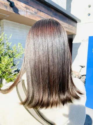 ミディアム 山木 裕子のヘアスタイル