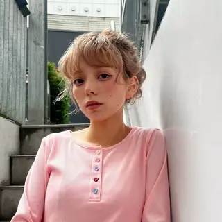 ミディアム ヘアアレンジ 柔らかい艶暖色 レイヤー🫧姫汝のヘアスタイル