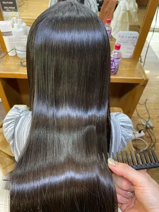 セミロング 山木 裕子のヘアスタイル