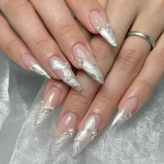 ネイル 石﨑 利祥のネイルデザイン