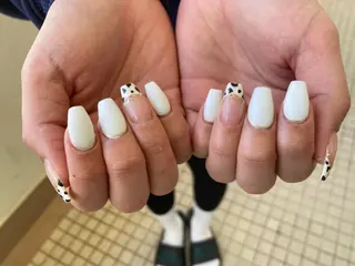 ミディアム ネイル ✴︎ Delightのネイルデザイン