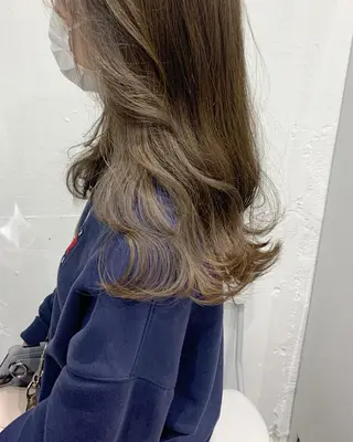 ミディアム カラー ヘアアレンジ 憧れの艶ハイトーンへ 🌙サイダサキのヘアスタイル