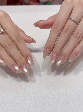 ネイル Mio Nail Salon所属・MIO Nailのネイルデザイン