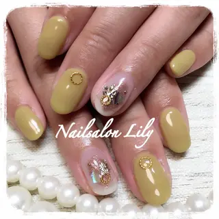 ネイル Lily*nail 🌻Mii🌻のネイルデザイン