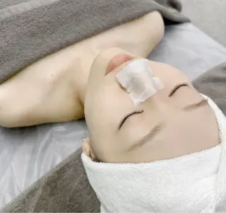 小顔＆肌質改善 NICORIのエステ・リラクイメージ