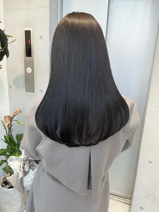 ロング カラー パーマ ヘアアレンジ 透明感/オリーブ/ グレージュ/YUKAのヘアスタイル