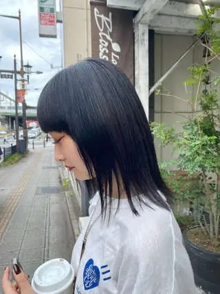 ミディアム カラー 入江 允のヘアスタイル