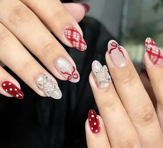 ネイル Pure&Rich Nailのネイルデザイン