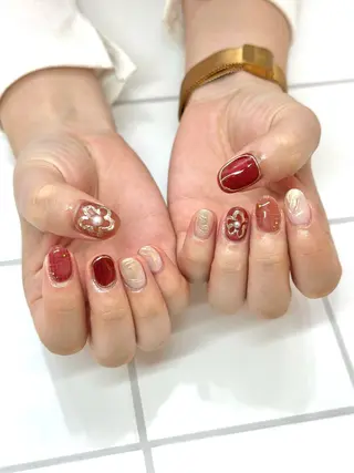 ネイル Elegancia. Hiromiのネイルデザイン