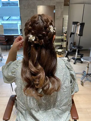 ヘアアレンジ レイヤーカット/ アレンジ/うみのヘアスタイル