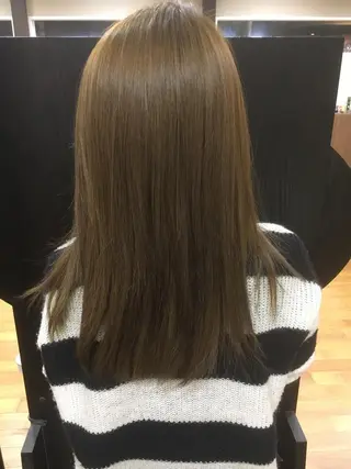 セミロング カラー 東條 克義のヘアスタイル