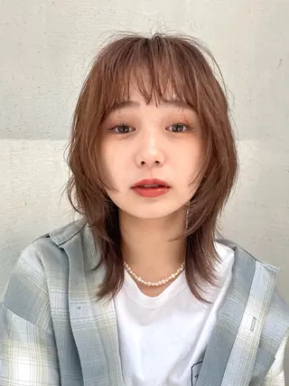 ミディアム カラー カット・ブリーチ TAIGAのヘアスタイル