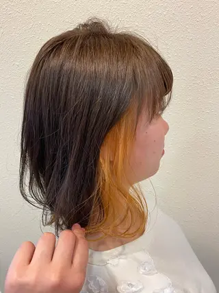 ミディアム 中川 茜里のヘアスタイル