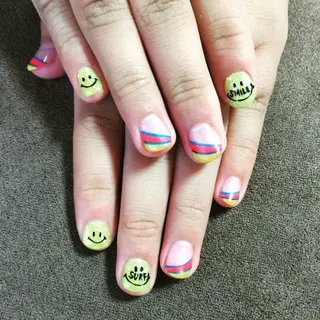 ネイル YÜA NAILのネイルデザイン