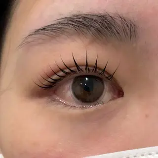 マツエク・マツパ ながい りなのヘアスタイル