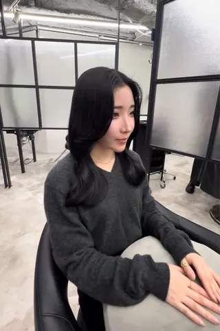 ロング カラー Uno. 本気で ヘアに悩む方へ✨のヘアスタイル