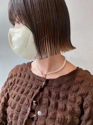 ショート カラー センターパート/ 暖色カラーayuのヘアスタイル