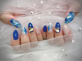 ネイル I-nailロング /ワンホン/キラキラのネイルデザイン