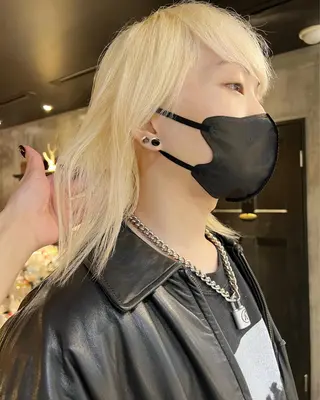 セミロング カラー メンズ haco＋所属・圧倒的デザイン力 店長🎨RENAのヘアスタイル