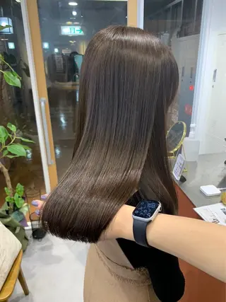セミロング ハタケナカ コトネのヘアスタイル