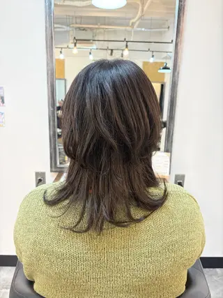 セミロング アイリスト/ スタイリスト🌼岩山のヘアスタイル
