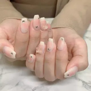 ネイル はな💎ネイル ワンホン、長さ出しのネイルデザイン