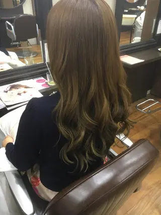 ショート ミディアム セミロング ロング カラー 東條 克義のヘアスタイル