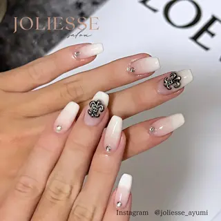 ネイル JOLIESSE Ayumiのネイルデザイン