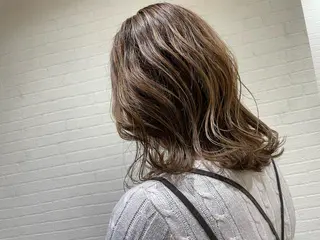 ミディアム LiTA RIKUのヘアスタイル