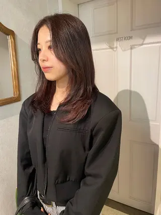 セミロング カラー ナチュラル透明感🌱 小山美樹子のヘアスタイル