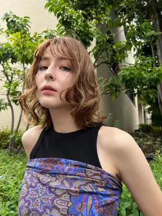 セミロング パーマ パーマ×透明感カラー MIOのヘアスタイル