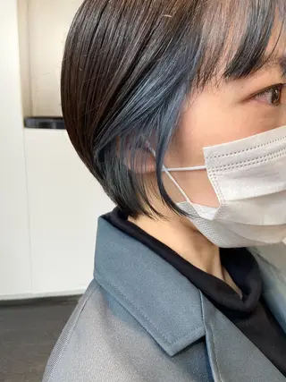 ショート shiori ﾍﾞｰｼﾞｭｶﾗｰのヘアスタイル