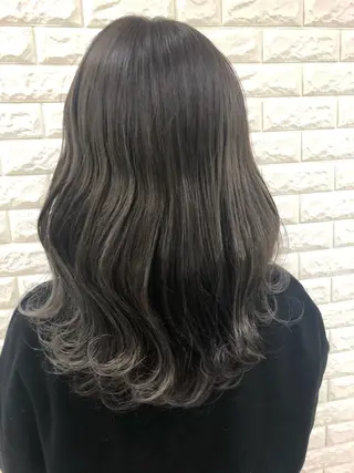 ロング カラー 盛れるレイヤーカット 得意🌹井上美沙のヘアスタイル