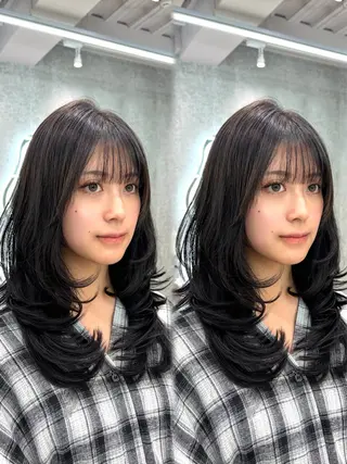 ロング 大宮🤍縮毛矯正 レイヤー🪽なるのヘアスタイル