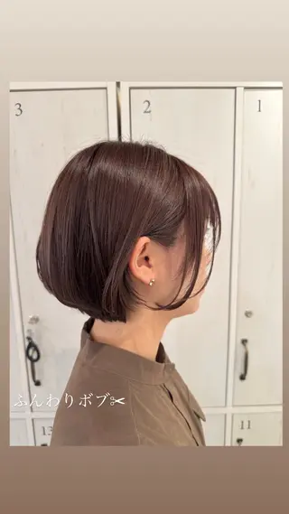 ショート カラー ハイライト/インナー /ブリーチ/レイヤーのヘアスタイル