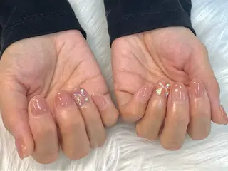 ネイル reyel Aのネイルデザイン