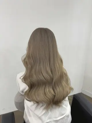 ロング カラー 【ioe 岡本】 🎀NOKO🎀のヘアスタイル