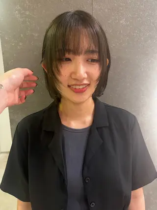 ミディアム 表参道レイヤーカット カオリのヘアスタイル