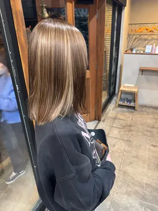 カラー 透明感/ハイトーン /デザインカラー大輝のヘアスタイル