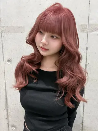 カラー セミロング ♡韓国ヘア♡ ブリーチ✨ハイトーンのヘアスタイル