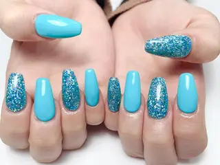 ネイル Elegant beautyルイのネイルデザイン