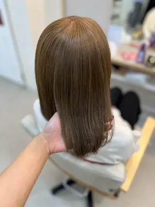 ミディアム カラー BELLE by revo 山口 か乃のヘアスタイル