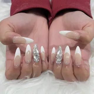 ネイル 横浜Nailist 𝜗𝜚春菜のネイルデザイン