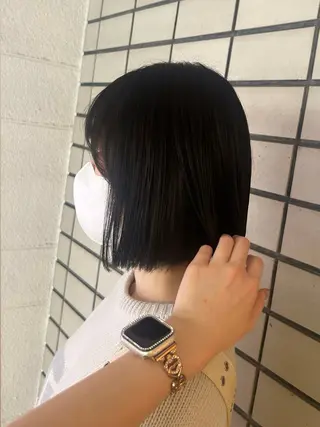 ミディアム 女性のための美容師/ 下北沢/ヨシダモモカのヘアスタイル