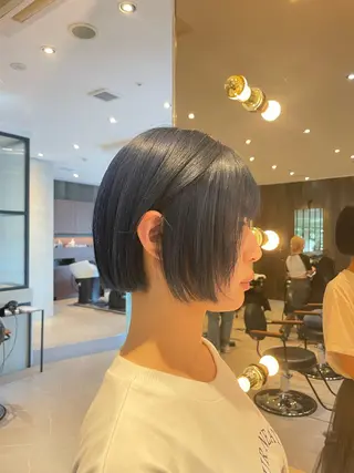 ショート カラー オリーブカラー🫒/ ハッシュカット/みゆのヘアスタイル