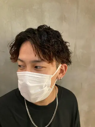 ショート パーマ メンズ 波巻きスパイラルパー マ/シャドウパーマ駿のヘアスタイル