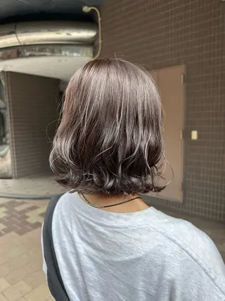 ミディアム 清水 遥香のヘアスタイル