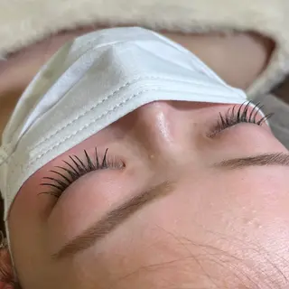 マツエク・マツパ blanc吉澤 ありみの眉毛・アイブロウイメージ