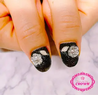 ネイル CROWN プライベートサロンのネイルデザイン