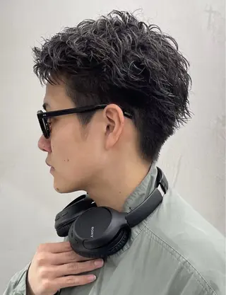 ショート メンズ 湯浅禅也/プードル /波巻きパーマ/栄のヘアスタイル